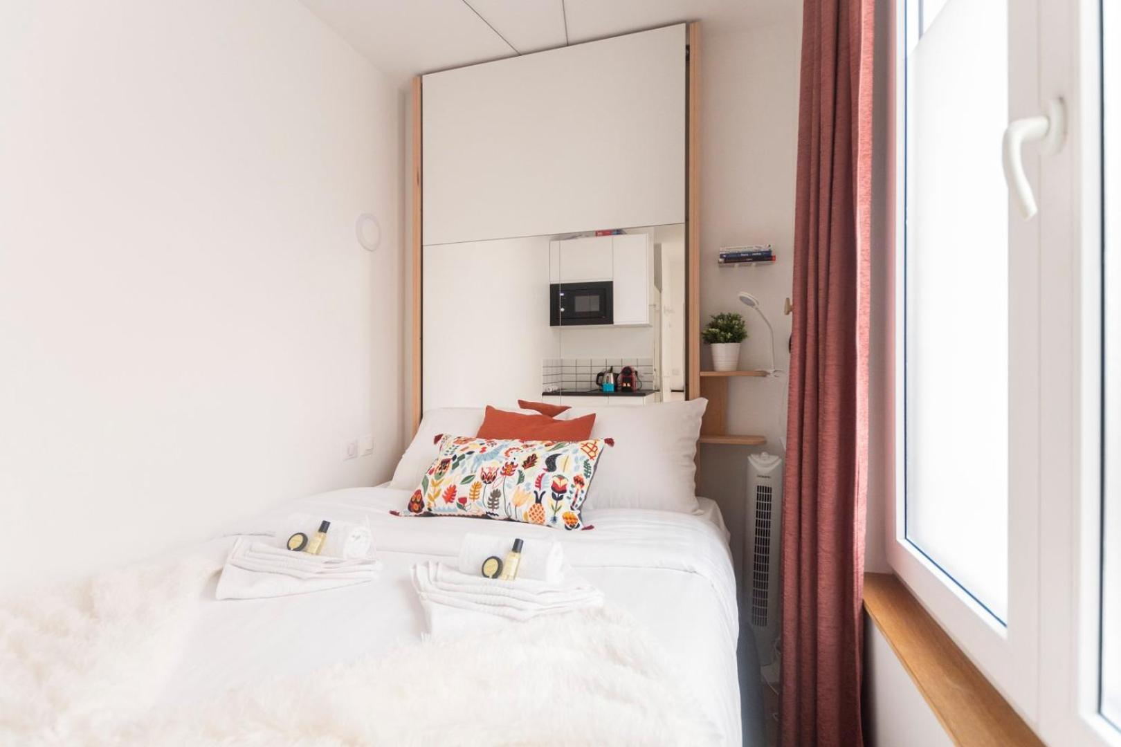Super Mini - 2 Pax, Bed * Parigi
